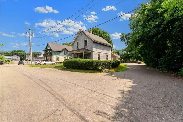 50 Governor AVE, Bellingham, MA 02019