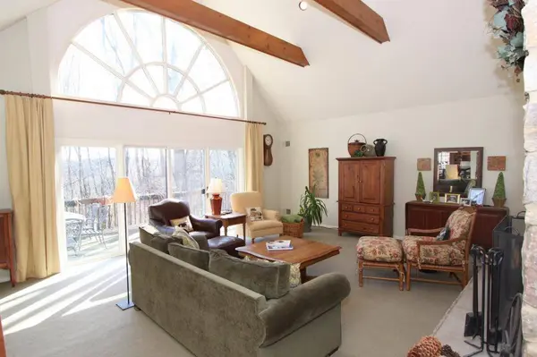 61 Main Ter, Bloomfield Twp., NJ 07003