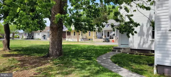 446 BILLINGSPORT RD, Paulsboro, NJ 08066