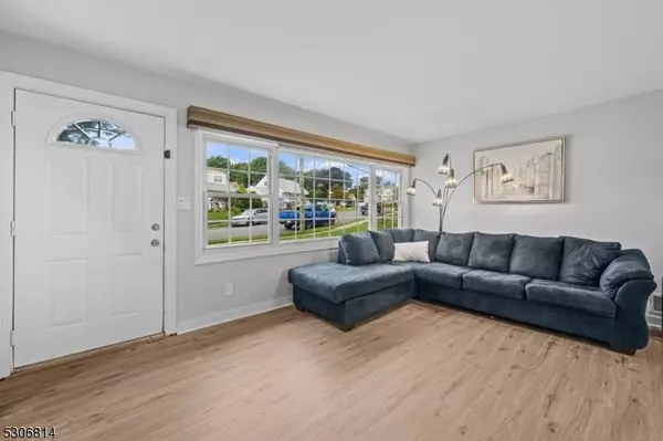 43 Doherty S, Clifton City, NJ 07013