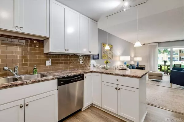 710 S Clinton ST #3A, Denver, CO 80247