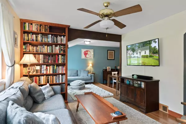 229 Woodlawn RD, Burlington, VT 05401