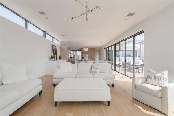 819 NW 7th Street, Oklahoma City, OK 73106