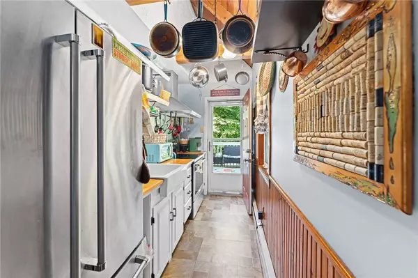 684 Spring Lake RD, Burrillville, RI 02826