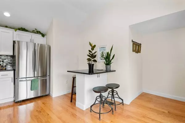 9 Crescent Road, Weymouth, MA 02191