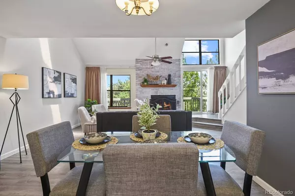 10349 E Peakview AVE #B, Englewood, CO 80111