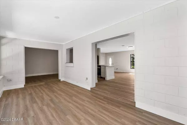 2890 Brighton AVE, Deltona, FL 32738