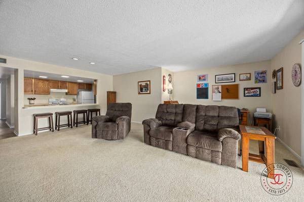 296 Winsted Avenue, Holland, MI 49423