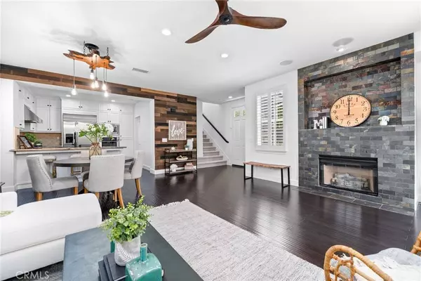 2301 Orange AVE, Costa Mesa, CA 92627