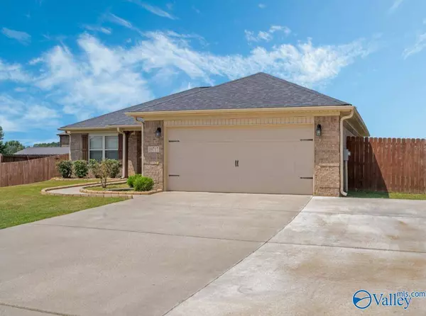 19717 Olivia Lane, Toney, AL 35773