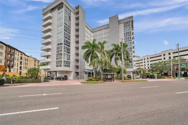 470 3RD ST S #205, St Petersburg, FL 33701