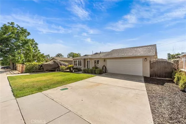 6852 Almeria AVE, Fontana, CA 92336