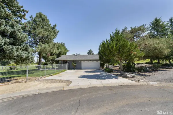5215 Cypress Point Dr, Reno, NV 89502
