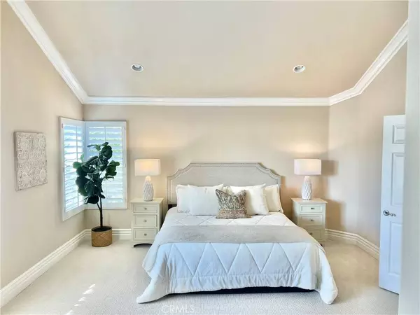 30 Mallorca, Lake Forest, CA 92610