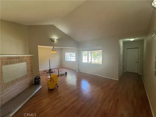 15750 Leadwell ST, Van Nuys, CA 91406