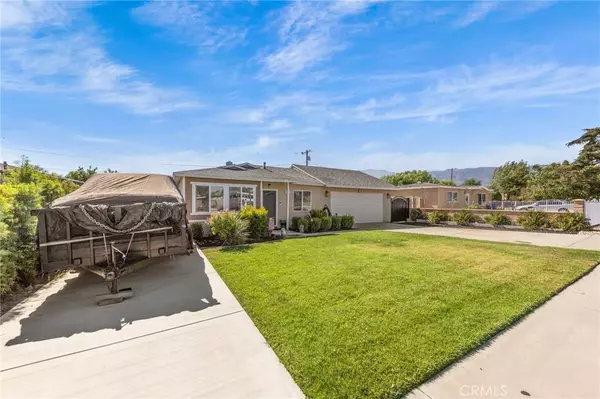 6852 Almeria AVE, Fontana, CA 92336