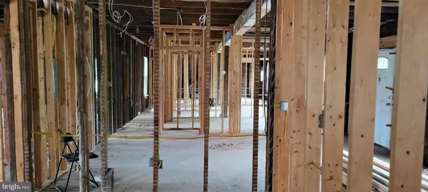 446 BILLINGSPORT RD, Paulsboro, NJ 08066