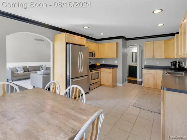 10789 JUDD Road, Fowlerville, MI 48836