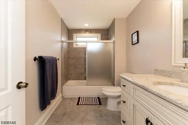 3 Haven Ave, Totowa Boro, NJ 07512