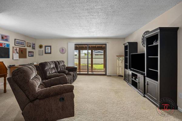 296 Winsted Avenue, Holland, MI 49423