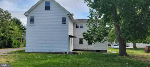 446 BILLINGSPORT RD, Paulsboro, NJ 08066