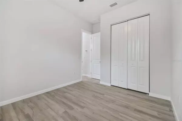 9211 N 13TH ST, Tampa, FL 33612