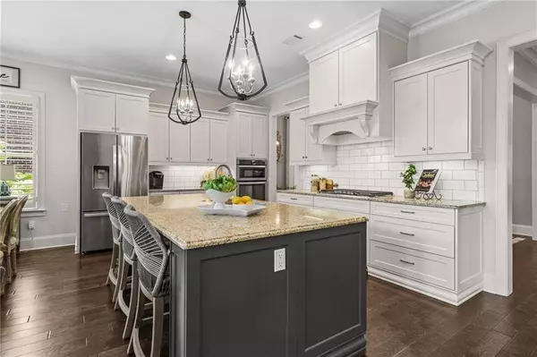 2040 Creekstone Point DR, Cumming, GA 30041