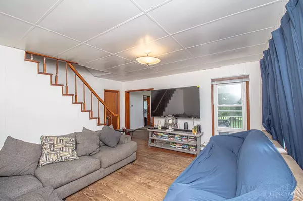 3016 Old Springfield Rd, Green Twp, OH 45502