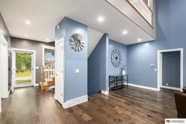 16504 Heather Street, Omaha, NE 68136