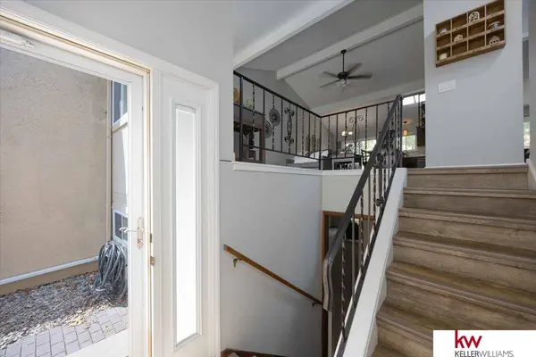 16014 Frederick Plaza, Omaha, NE 68130