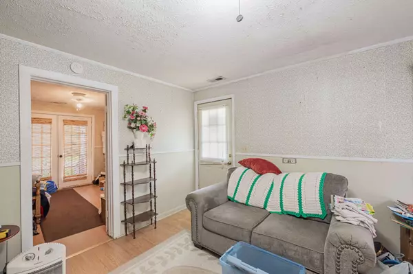 240 Old Bushy Branch Rd, Manchester, TN 37355