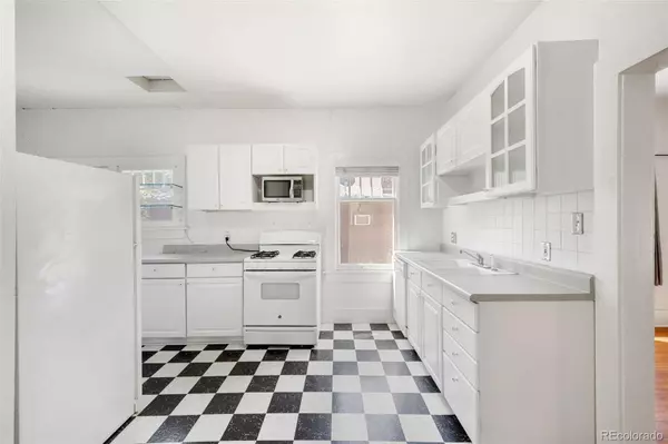 1334 Oneida ST, Denver, CO 80220