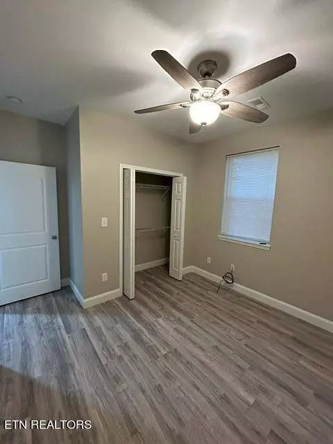 2750 Louise Ave #2750, Knoxville, TN 37914