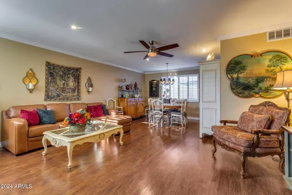 5889 E THOMAS Road, Scottsdale, AZ 85251