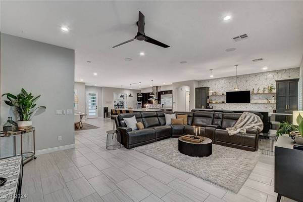 150 Rancho Mesa Avenue, Las Vegas, NV 89123