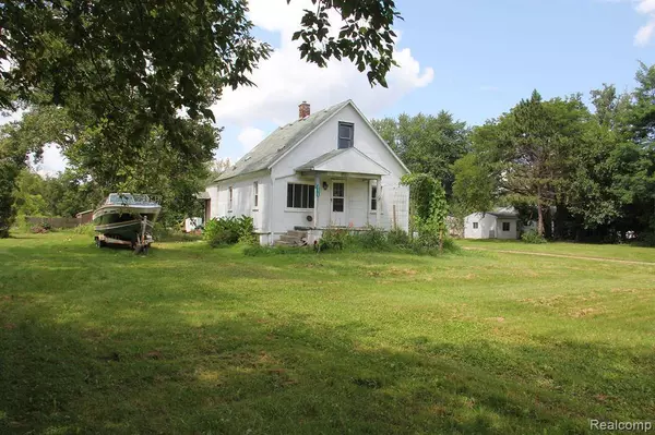 50741 NORTH Avenue, Macomb, MI 48042