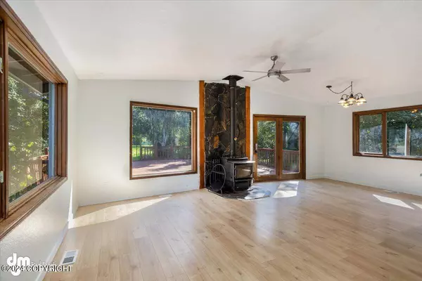 3030 S Phenix AVE, Wasilla, AK 99623