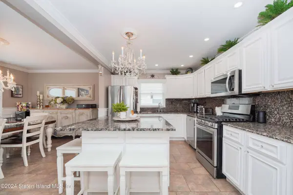 180 Guyon AVE, Staten Island, NY 10306