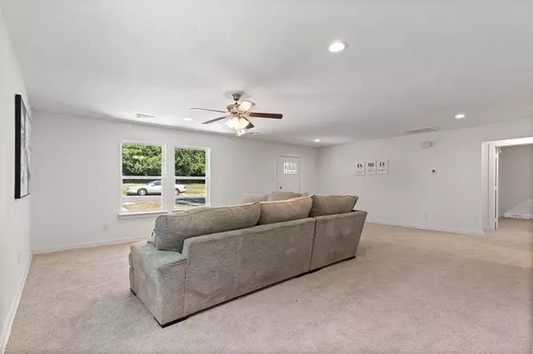 5417 Carver Drive, Fort Worth, TX 76107