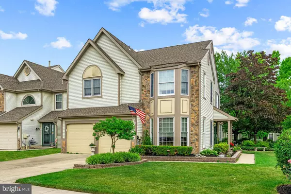 48 SANDHURST DR, Mount Laurel, NJ 08054