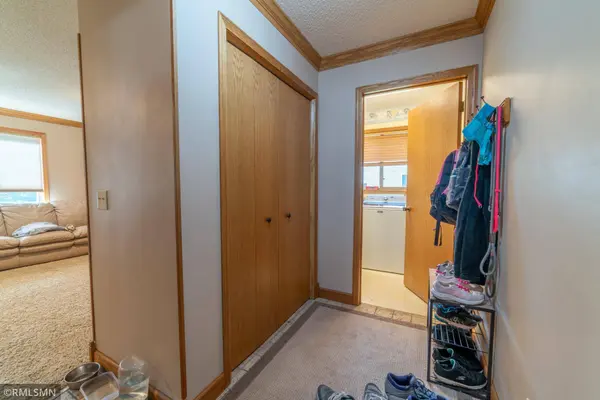 13471 Oakwood DR, Rogers, MN 55374