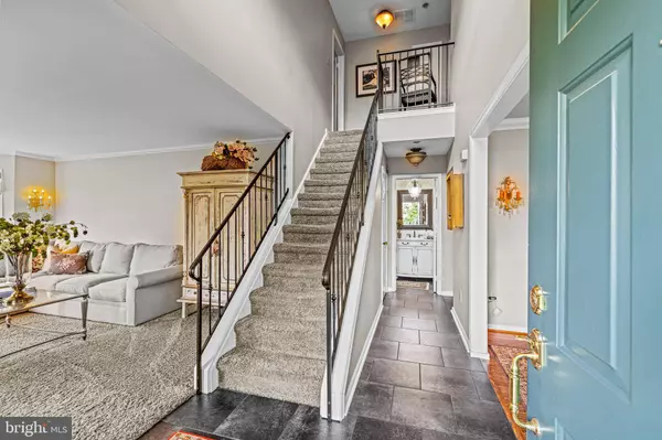 48 SANDHURST DR, Mount Laurel, NJ 08054