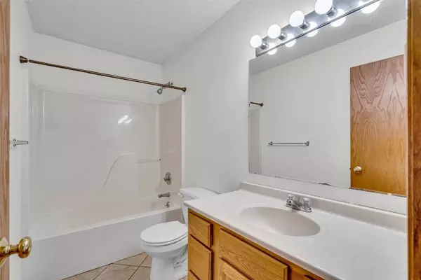 2521 Catskill CT, Iowa City, IA 52245