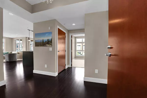 845 N High Street 305, Columbus, OH 43215