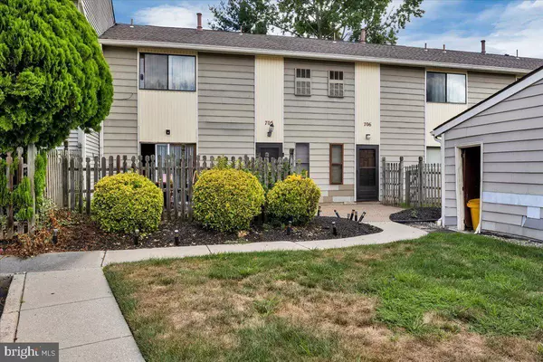 705 MASON RUN, Pine Hill, NJ 08021