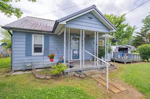 240 Old Bushy Branch Rd, Manchester, TN 37355