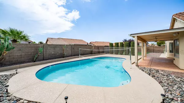 7251 W LOS GATOS Drive, Glendale, AZ 85310