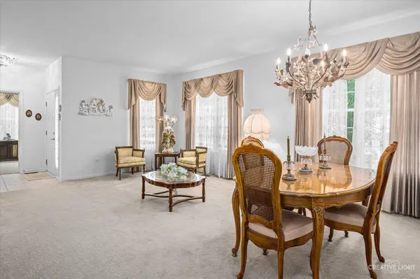 16007 Carillon Lakes CT, Crest Hill, IL 60403