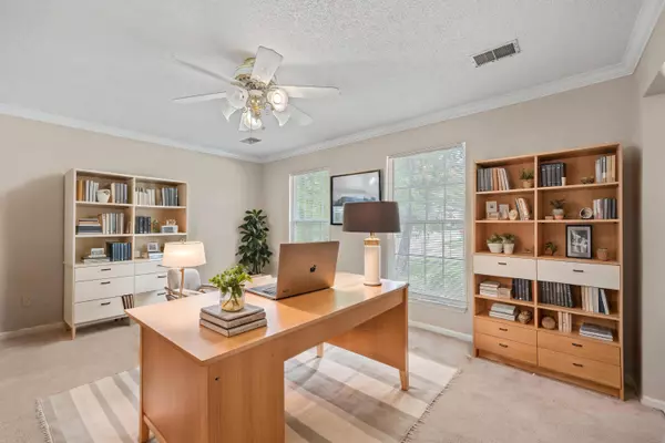 109 Carter Dr, Goose Creek, SC 29445