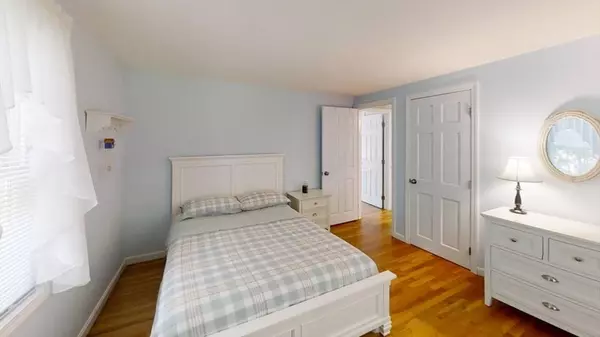 82 Clifford, Yarmouth, MA 02664